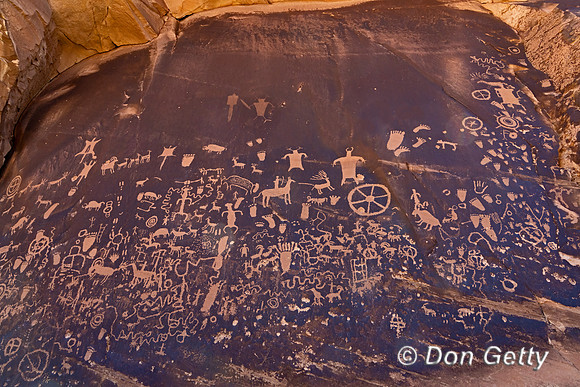 Newspaper Rock State Historic Monument, Utah