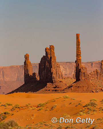 Monument_V_45T5186